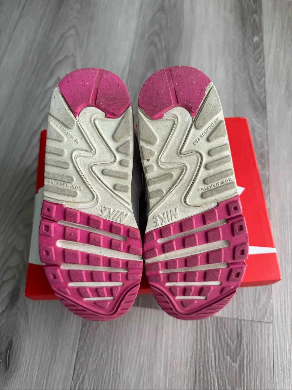 Nike Air Max 90 EASYON (PS) - size:12.5 (Used)